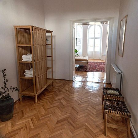 Favst Old Square Apartment Sibiu Bagian luar foto